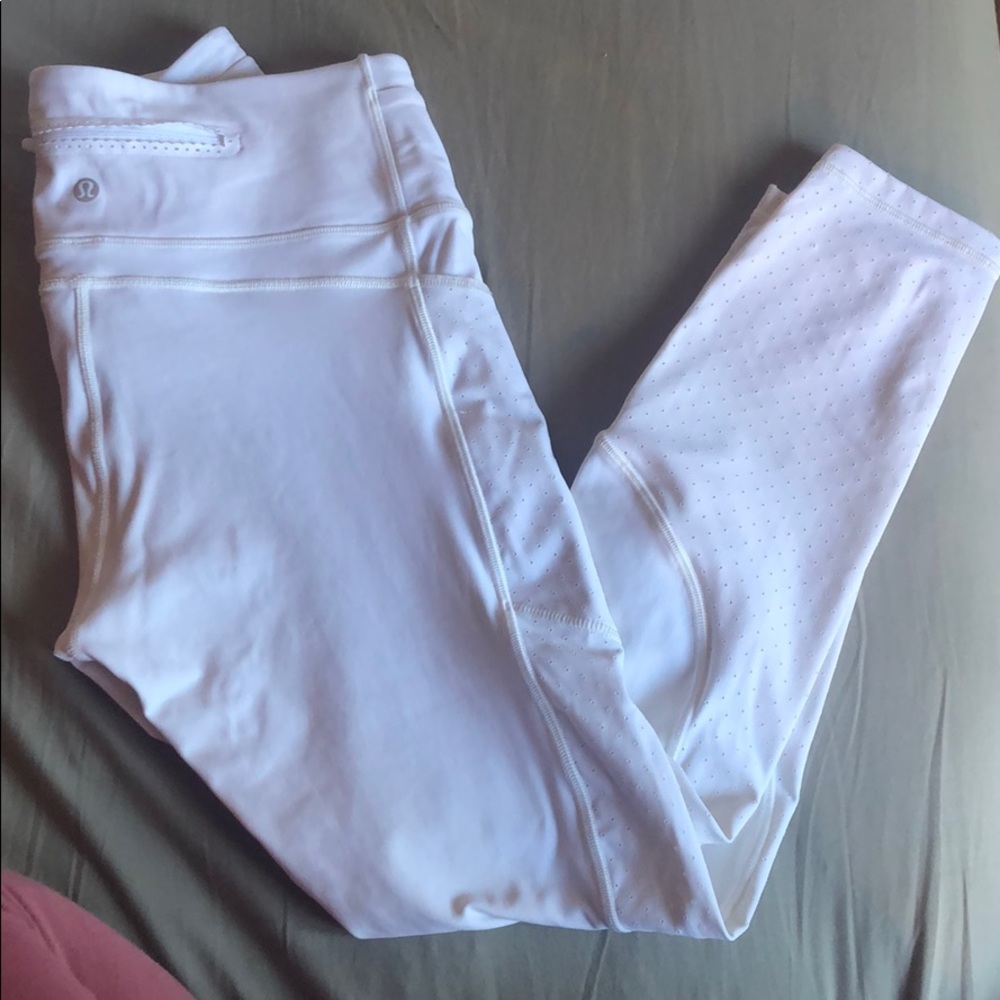 White Lululemon leggings!